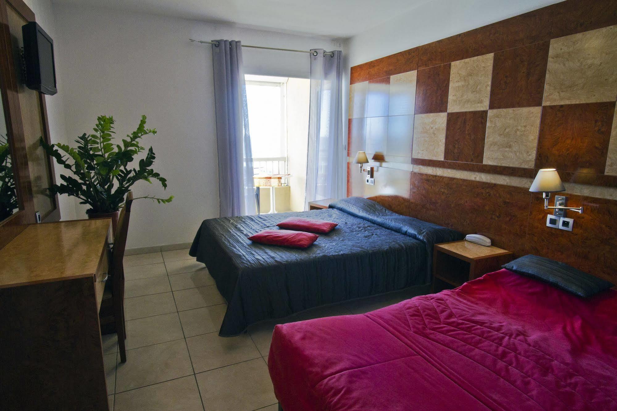 Hotel Le Richmont Marseillan  Buitenkant foto